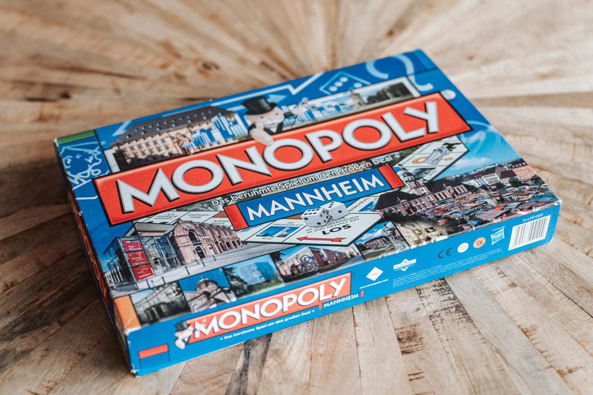 Hostel Mannheim Bagian luar foto Monopoly Mannheim