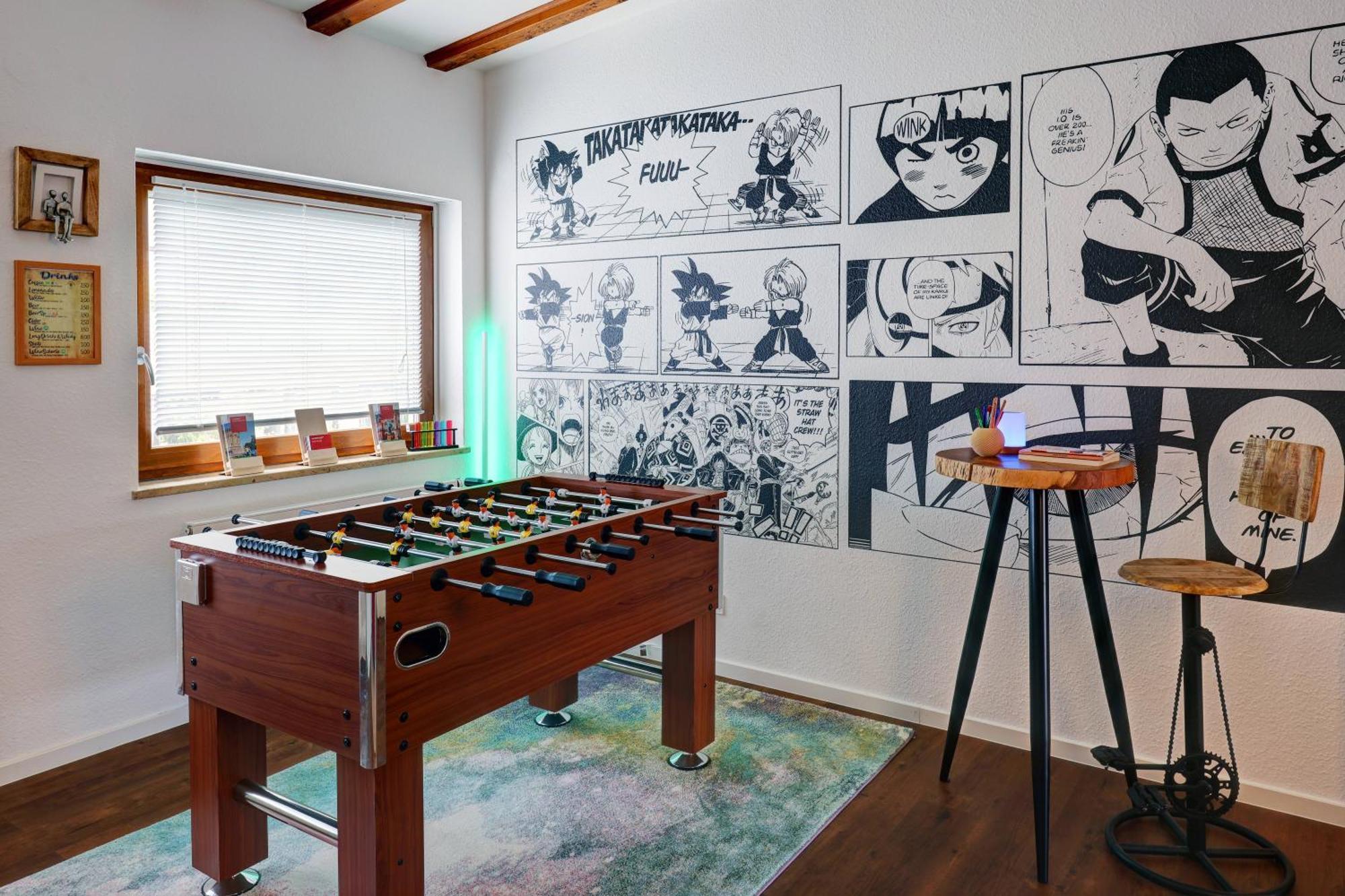 Hostel Mannheim Bagian luar foto A foosball table